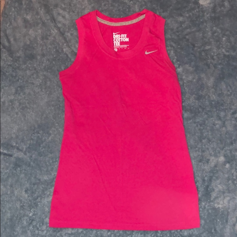 NIKE Workout tank